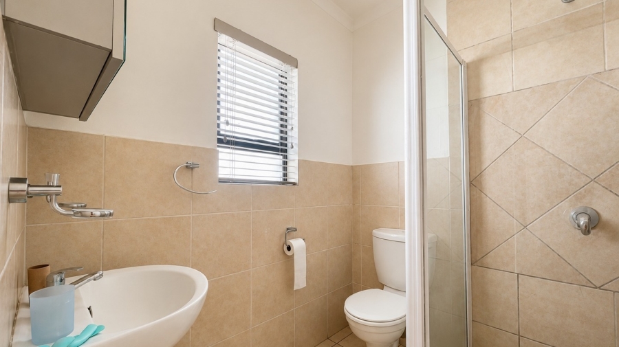 2 Bedroom Property for Sale in Flamwood North West